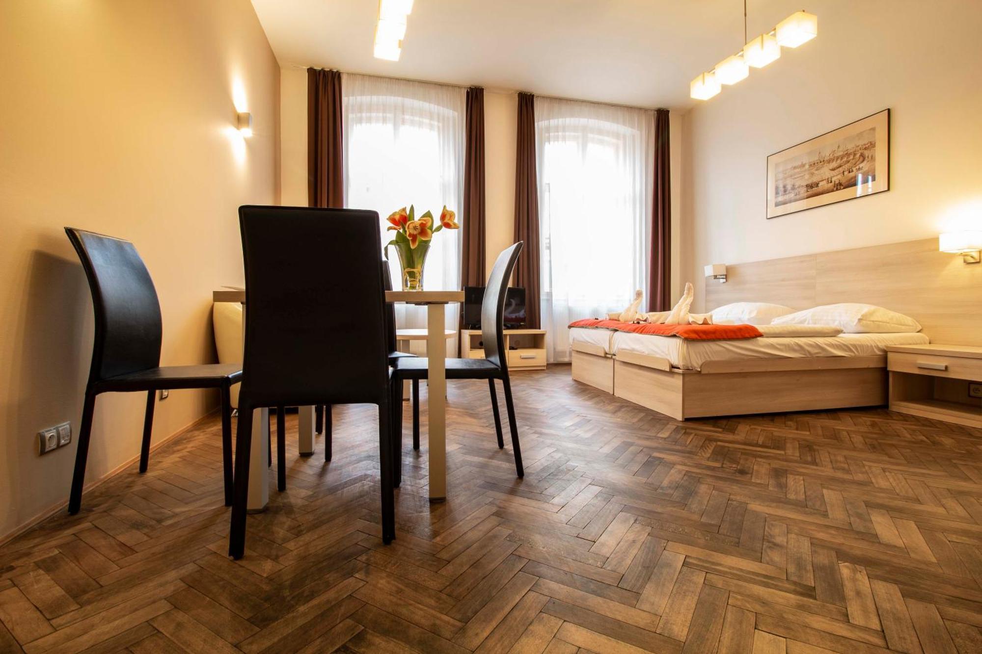 Residence U Cerne Veze Чешка Будьовица Стая снимка