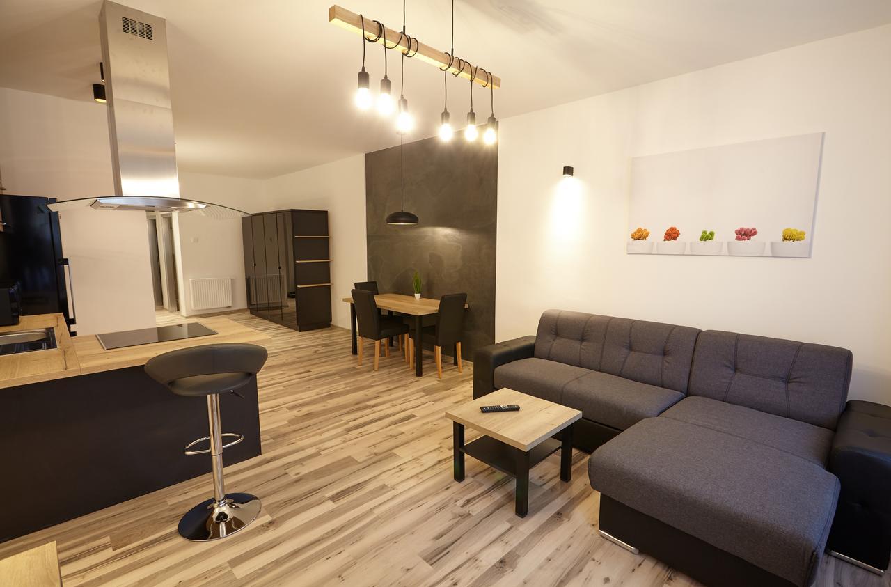 Residence U Cerne Veze Чешка Будьовица Екстериор снимка
