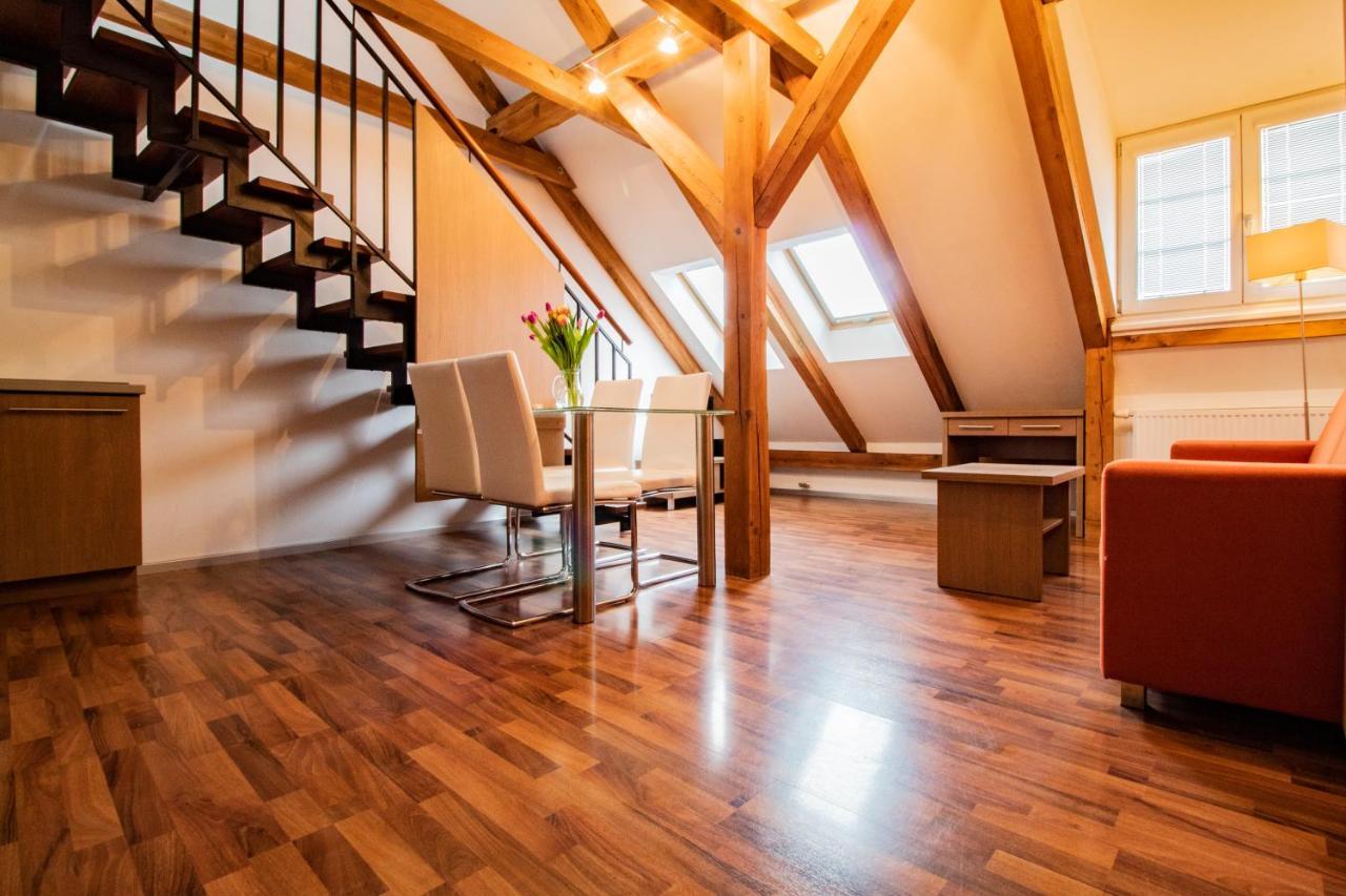 Residence U Cerne Veze Чешка Будьовица Екстериор снимка