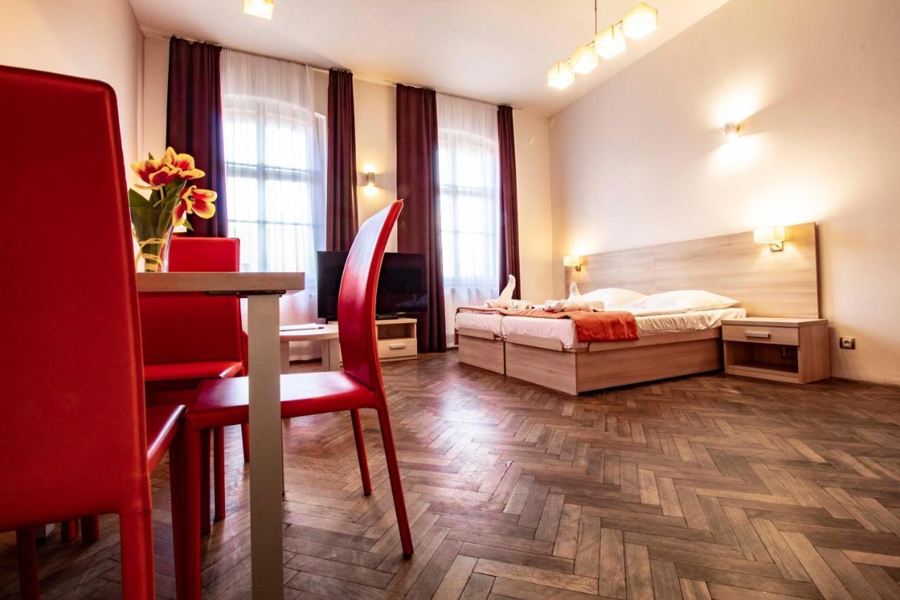 Residence U Cerne Veze Чешка Будьовица Стая снимка